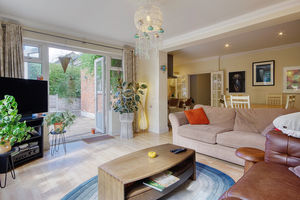 Lounge- click for photo gallery